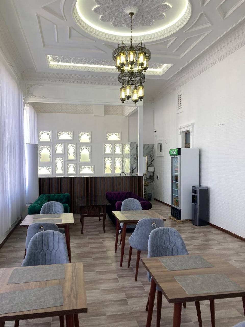 Zehra Hotel Buchara Buitenkant foto
