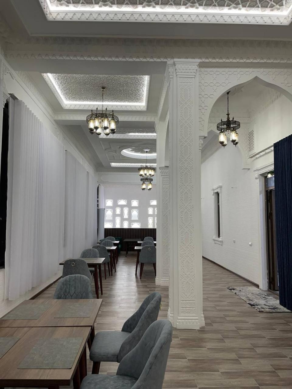 Zehra Hotel Buchara Buitenkant foto