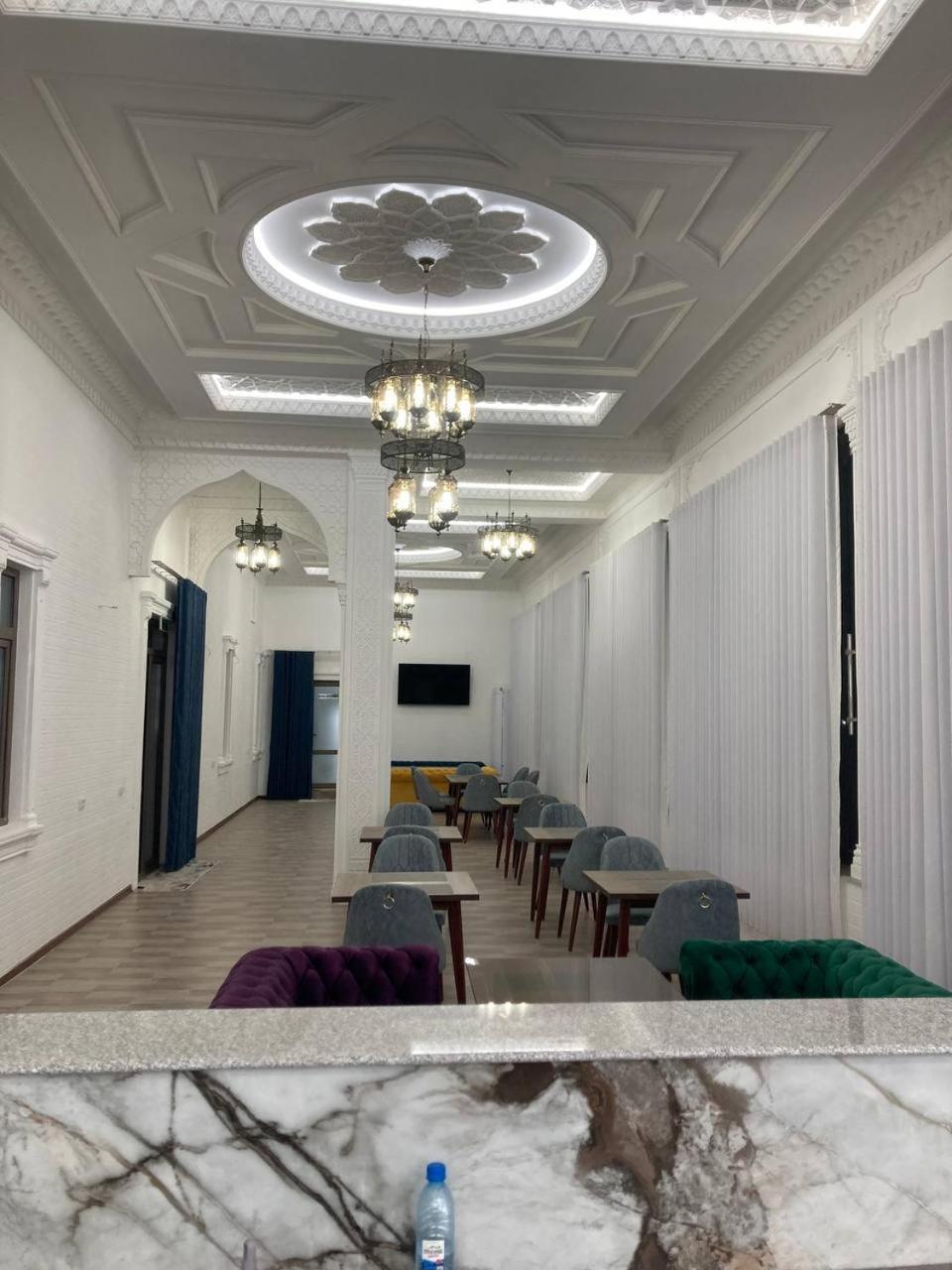 Zehra Hotel Buchara Buitenkant foto