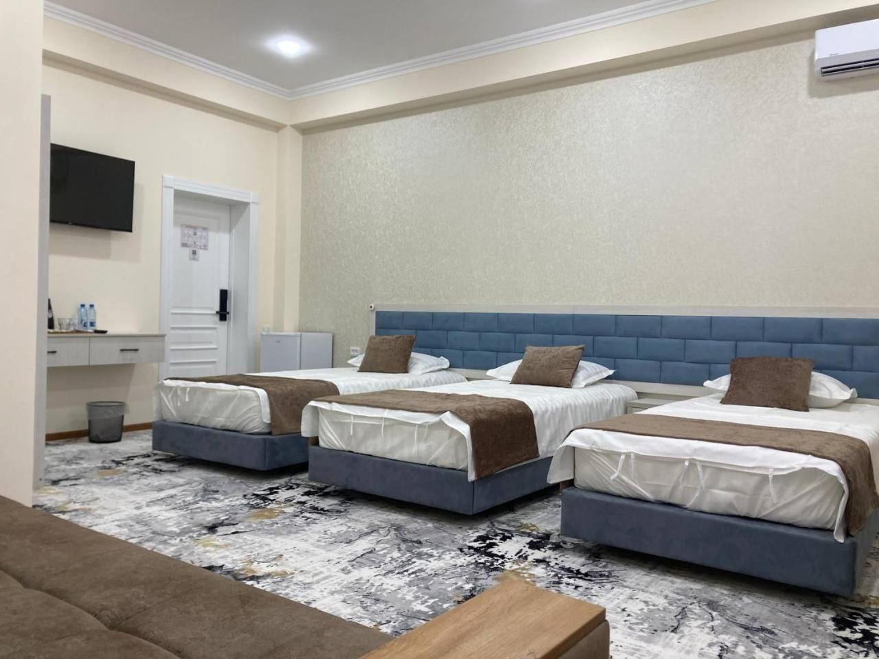 Zehra Hotel Buchara Buitenkant foto
