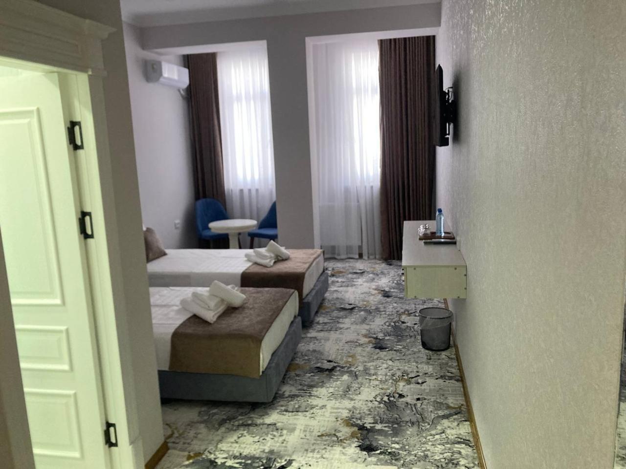 Zehra Hotel Buchara Buitenkant foto