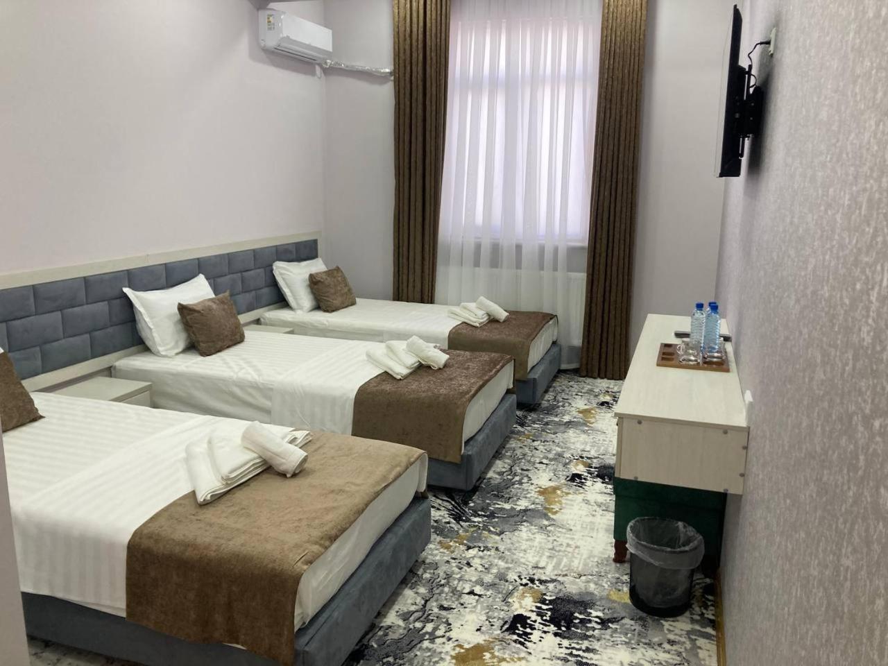 Zehra Hotel Buchara Buitenkant foto